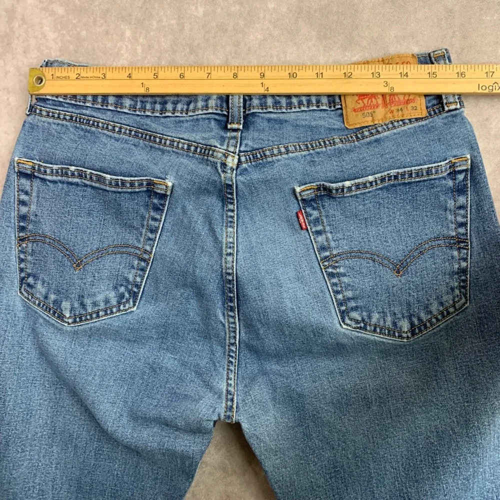 Levis 505 Regular Fit Straight Leg Mens Jeans Medium Wash Blue W34 L32 Zip Fly